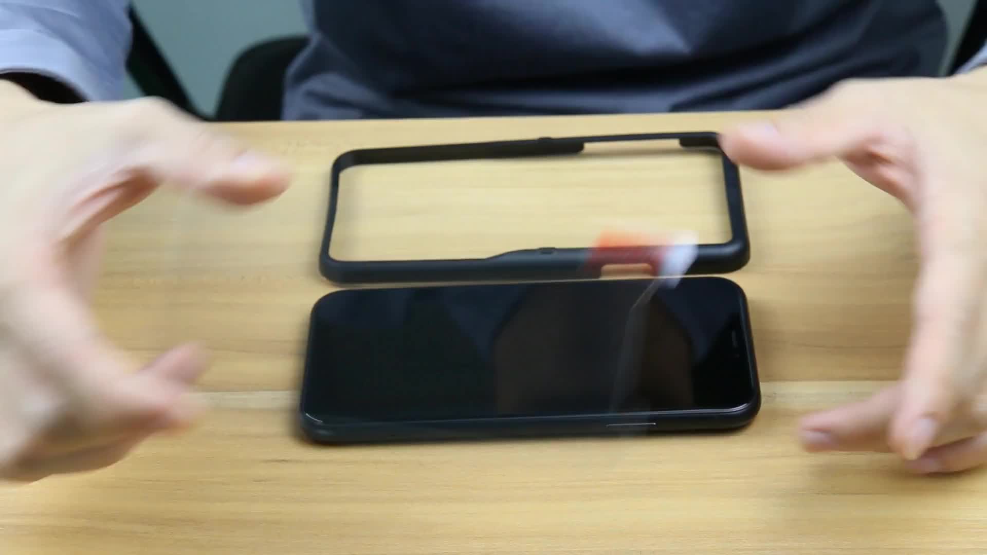 iPhoneXR钢化膜贴膜视频